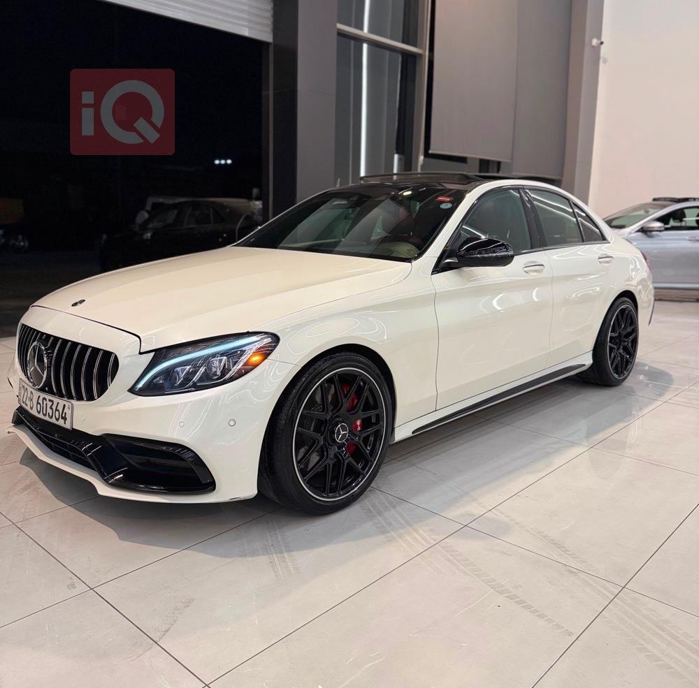 https://cdn.iqcars.io2d4cc88a-04d5-4523-a9a8-bbe003b186d2_0.jpg
